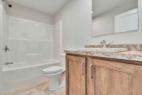 10 Colony Way Kittery ME 03904