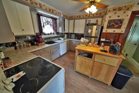 34 Charles Street Houlton ME 04730