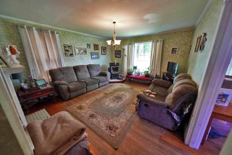 34 Charles Street Houlton ME 04730