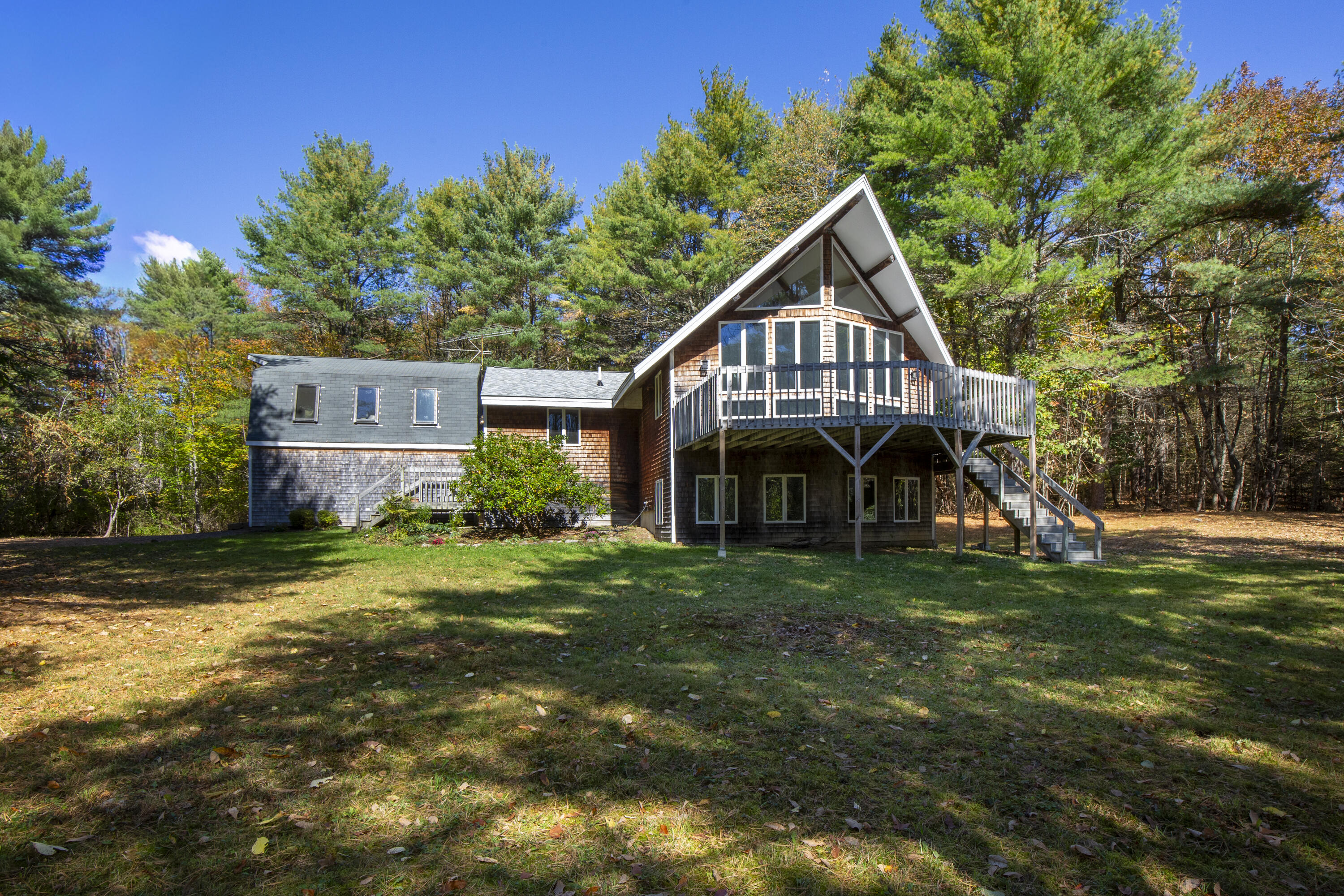 138 Cross Point Road Edgecomb ME 04556