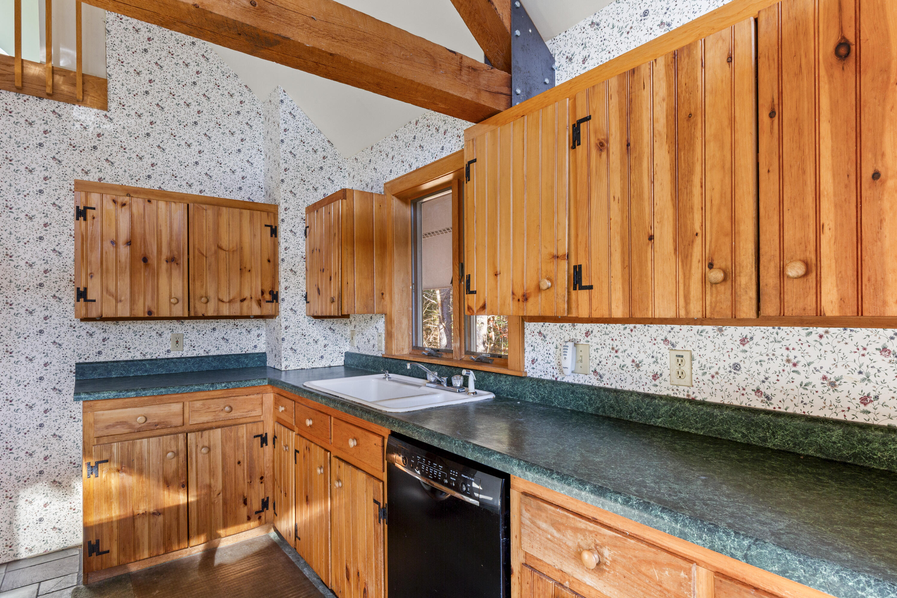 138 Cross Point Road Edgecomb ME 04556