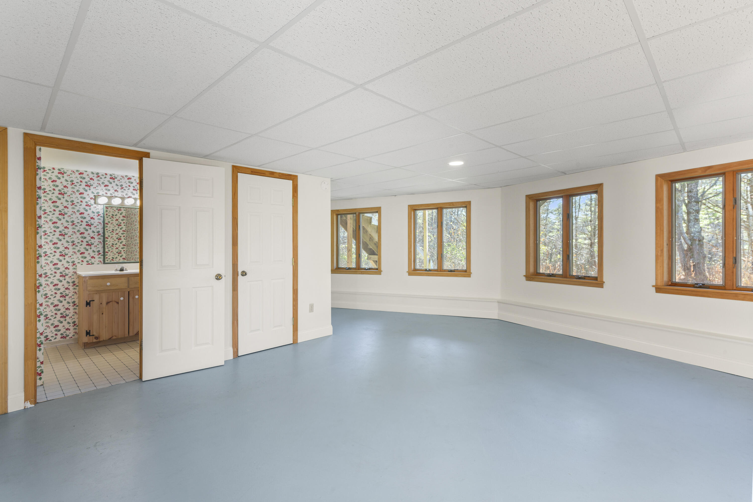 138 Cross Point Road Edgecomb ME 04556