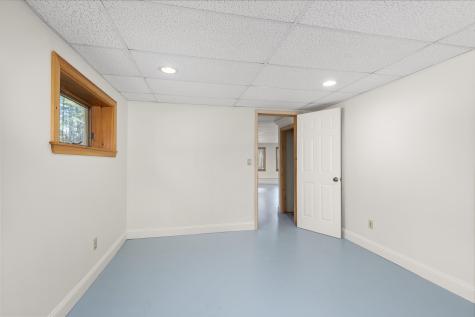 138 Cross Point Road Edgecomb ME 04556