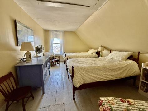 7 Mountain Street Vinalhaven ME 04863