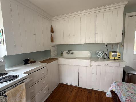 7 Mountain Street Vinalhaven ME 04863