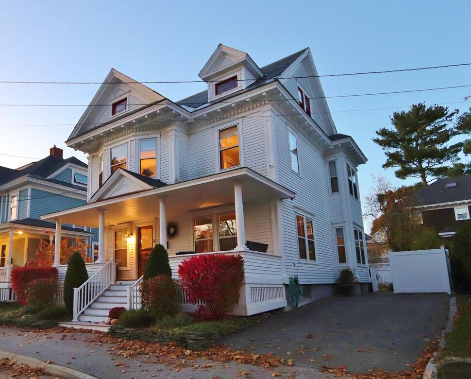 15 Mckinley Street Bangor ME 04401