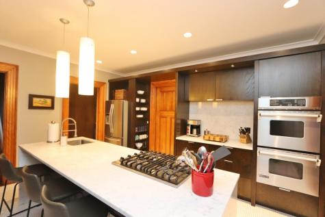 15 Mckinley Street Bangor ME 04401