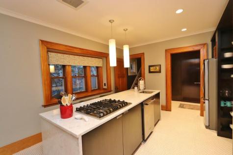 15 Mckinley Street Bangor ME 04401