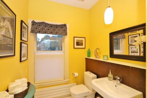 15 Mckinley Street Bangor ME 04401