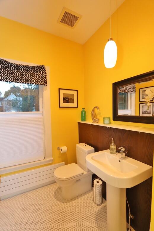 15 Mckinley Street Bangor ME 04401