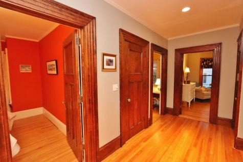 15 Mckinley Street Bangor ME 04401