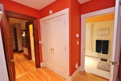 15 Mckinley Street Bangor ME 04401