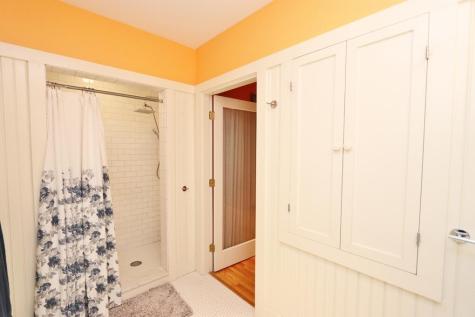 15 Mckinley Street Bangor ME 04401