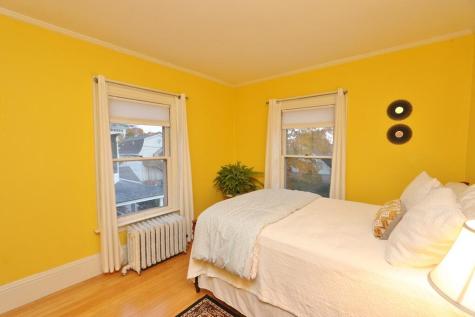 15 Mckinley Street Bangor ME 04401