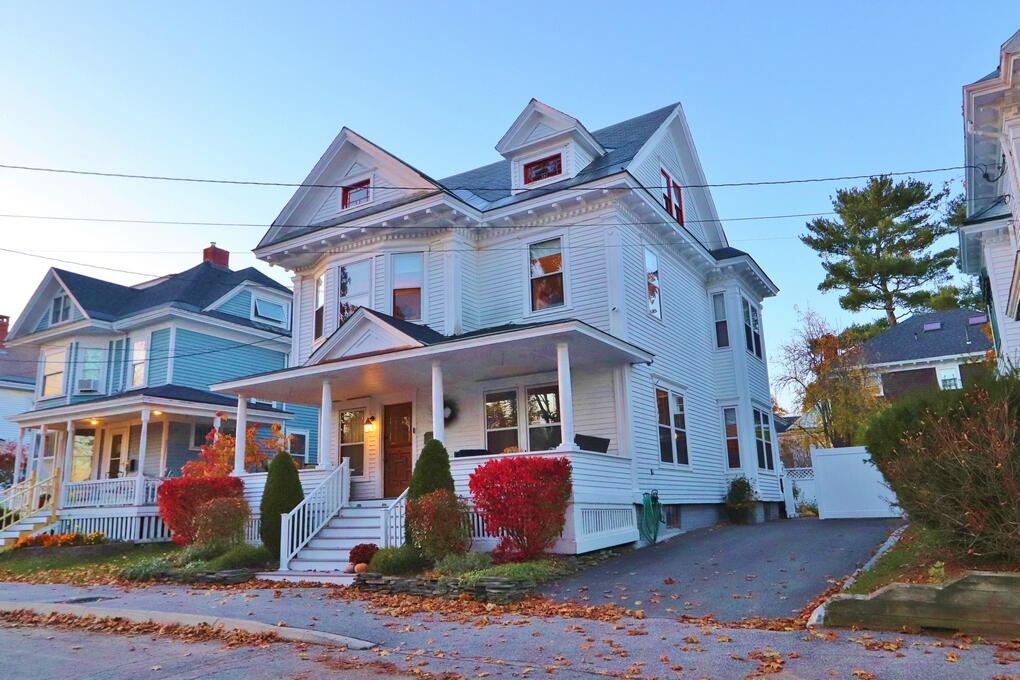 15 Mckinley Street Bangor ME 04401