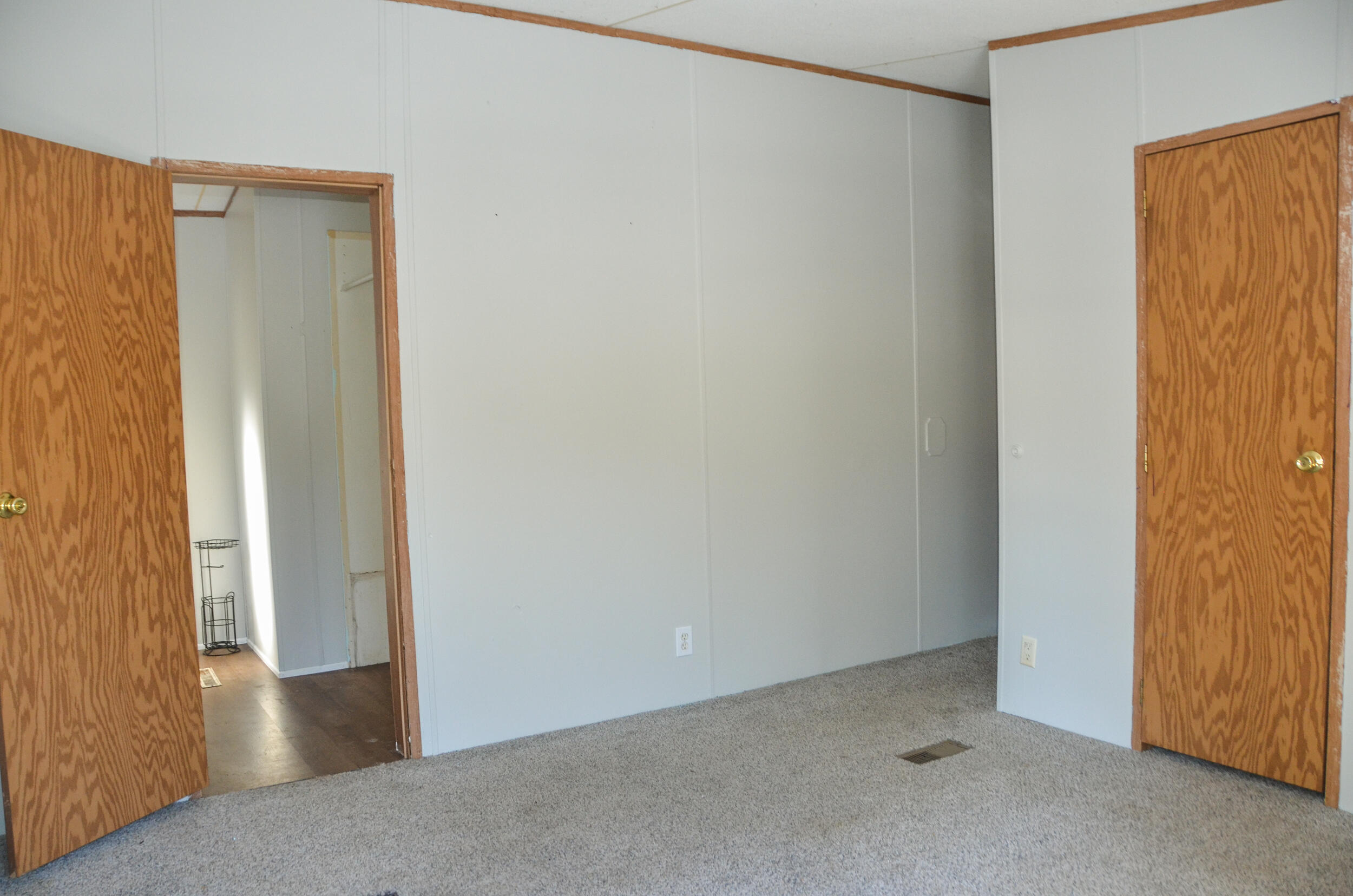 65 Weeks Road Gardiner ME 04345