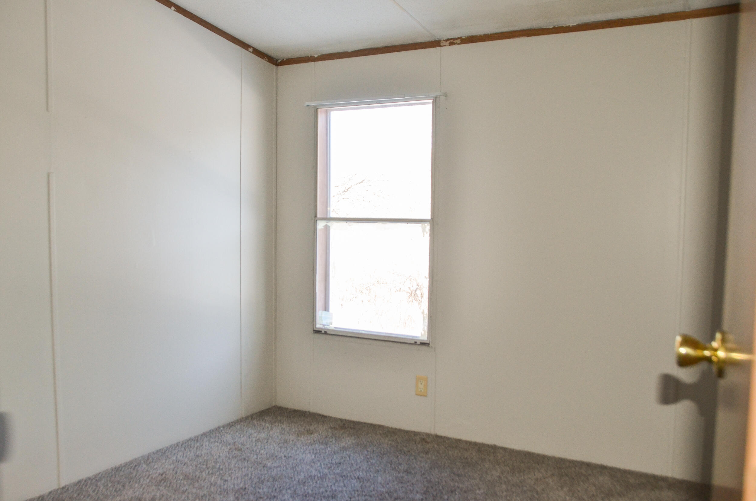 65 Weeks Road Gardiner ME 04345