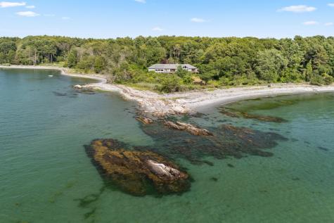 44 Pocahontas Road Kittery ME 03905