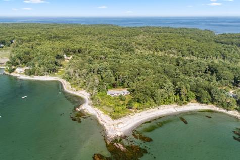 44 Pocahontas Road Kittery ME 03905