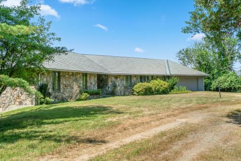 44 Pocahontas Road Kittery ME 03905