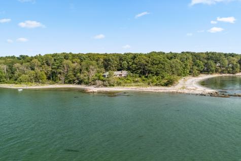 44 Pocahontas Road Kittery ME 03905