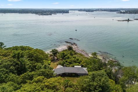 44 Pocahontas Road Kittery ME 03905