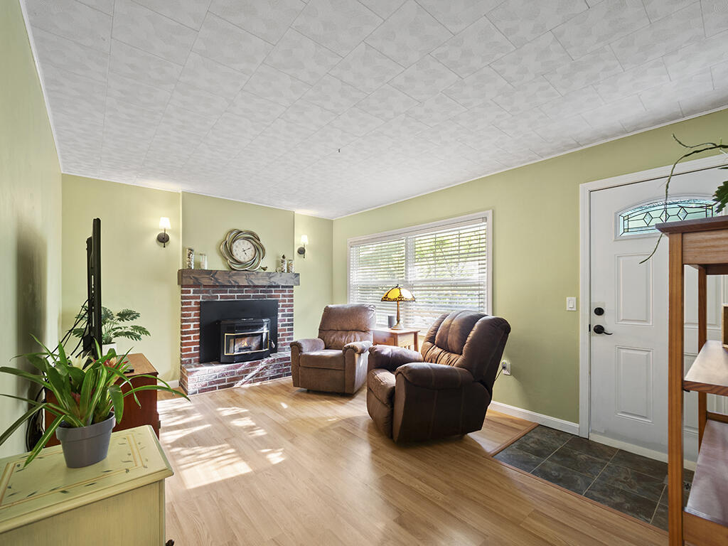 20 Nickerson Lane Rome ME 04963