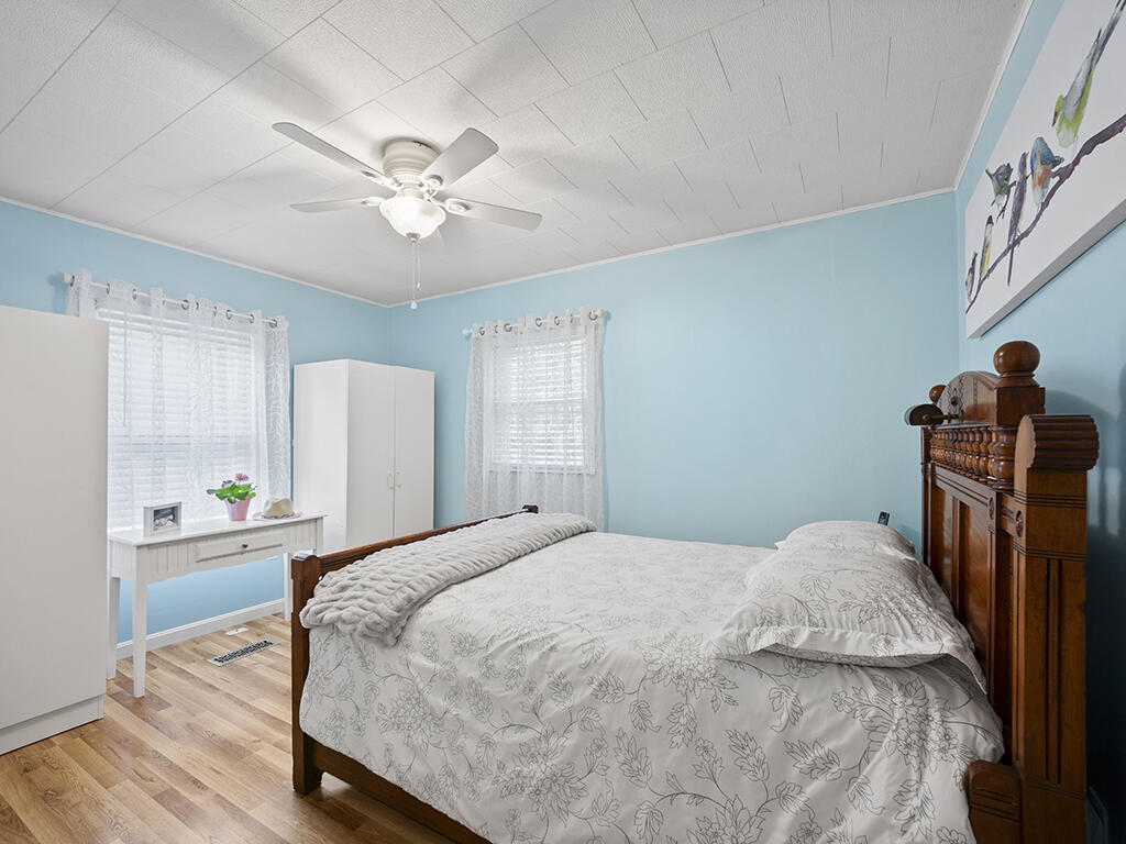 20 Nickerson Lane Rome ME 04963