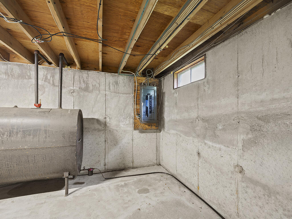 20 Nickerson Lane Rome ME 04963