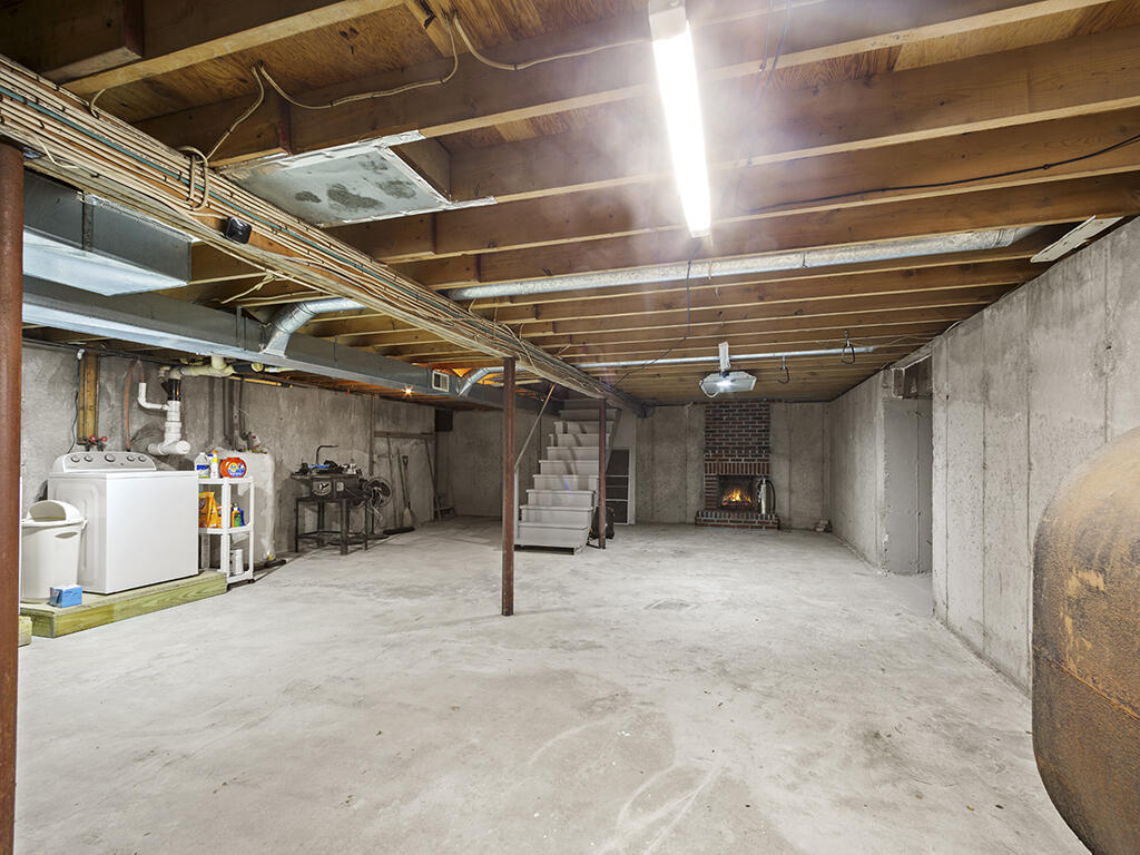 20 Nickerson Lane Rome ME 04963