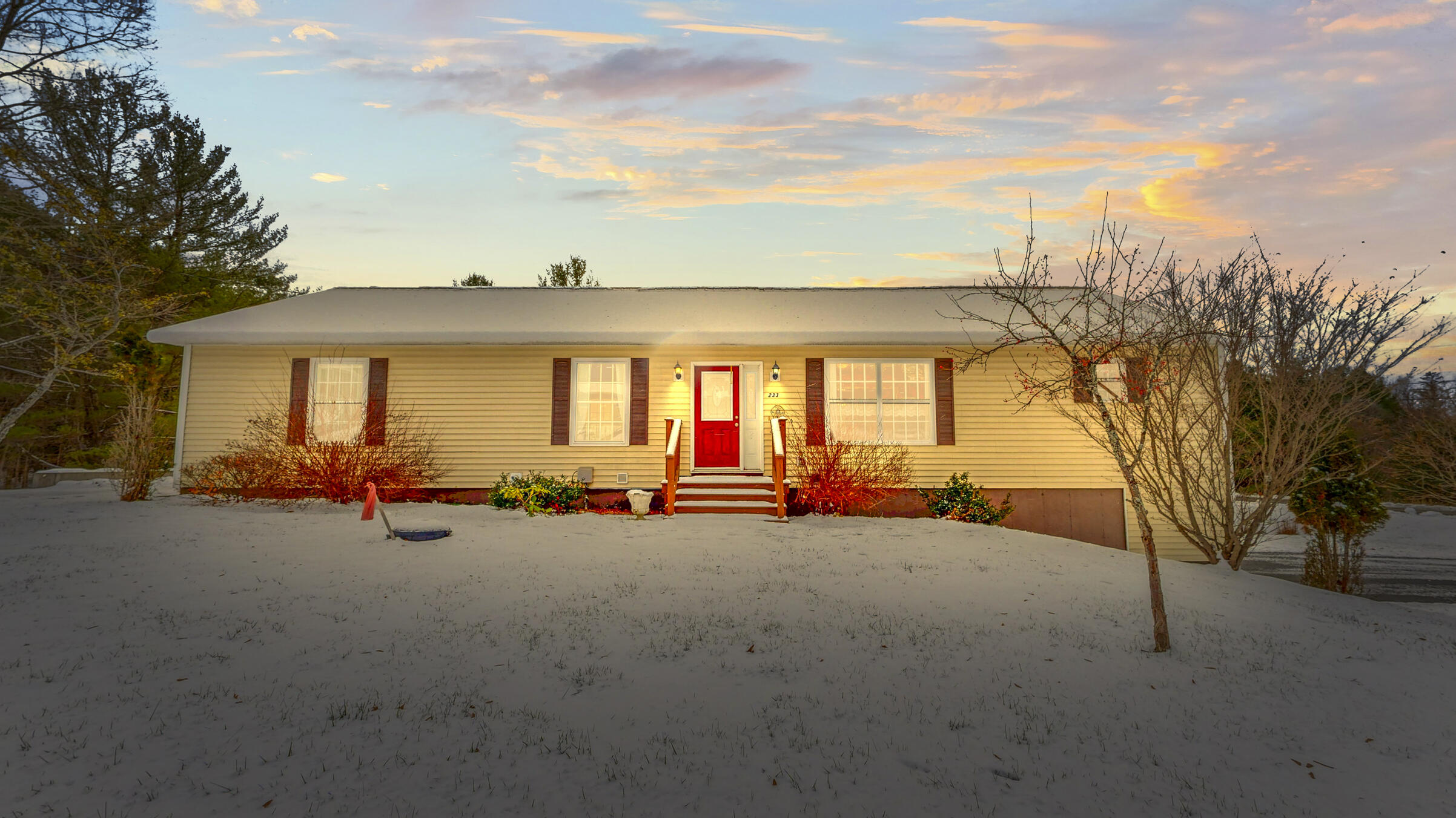 233 Middle Street Farmington ME 04938