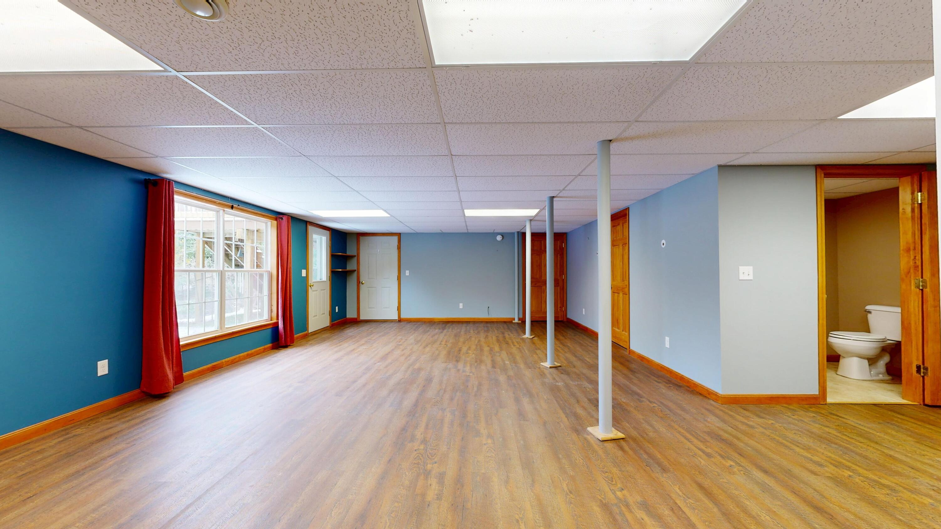 233 Middle Street Farmington ME 04938