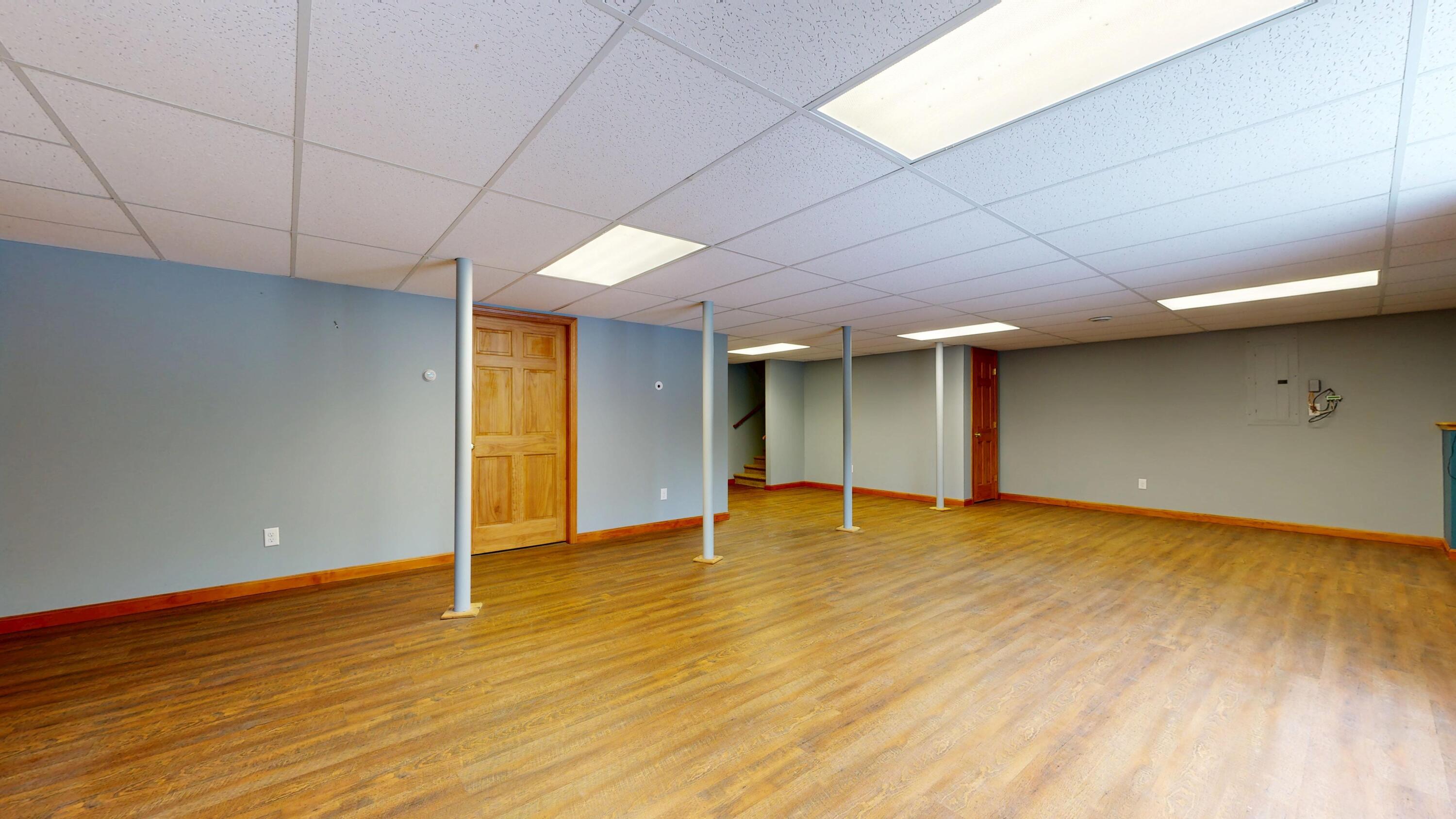 233 Middle Street Farmington ME 04938