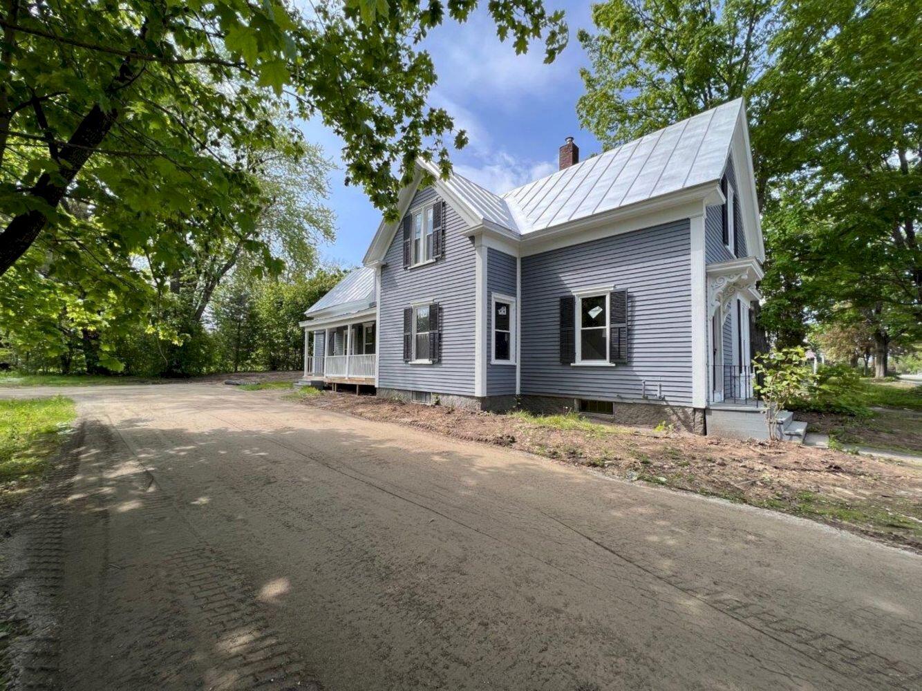 83 Main Street Skowhegan, ME