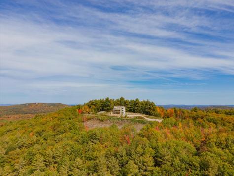 75 Farnum Lane Sebago ME 04029