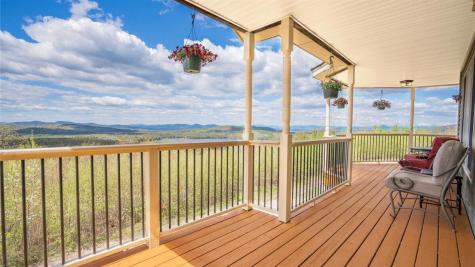 75 Farnum Lane Sebago ME 04029