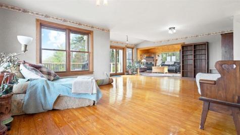 75 Farnum Lane Sebago ME 04029