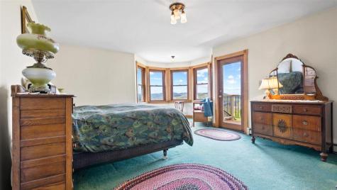 75 Farnum Lane Sebago ME 04029