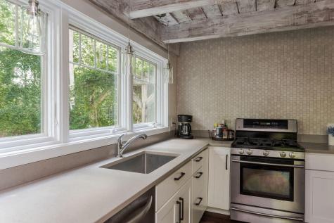 17 Ferncroft Road York ME 03909