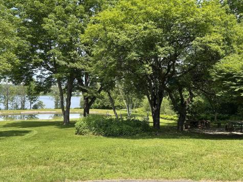 918 Main Street Calais ME 04619