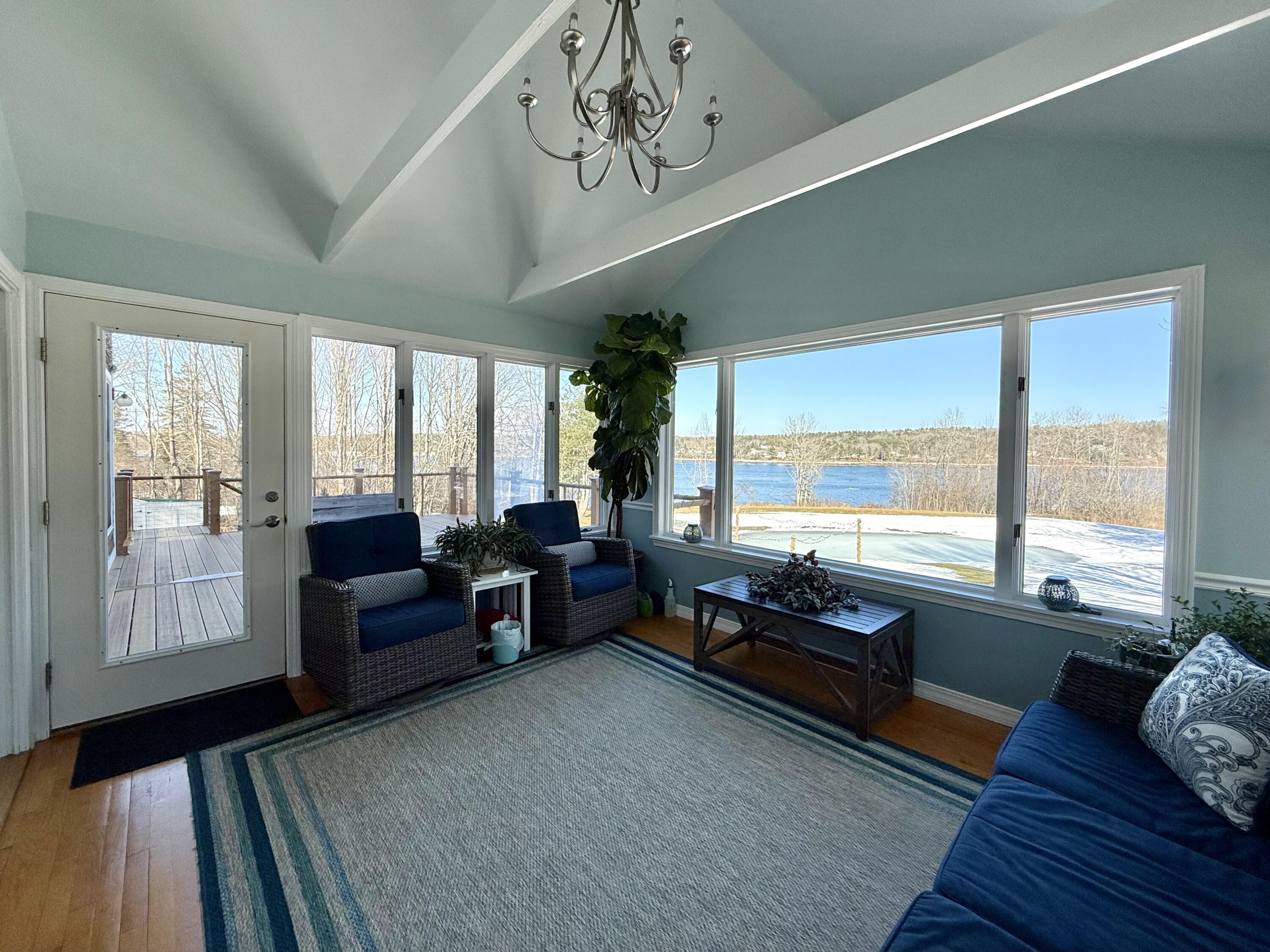 918 Main Street Calais ME 04619