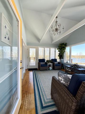 918 Main Street Calais ME 04619