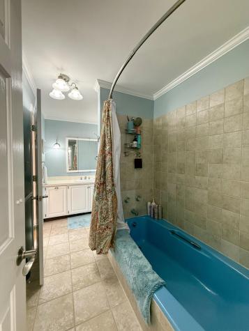 918 Main Street Calais ME 04619