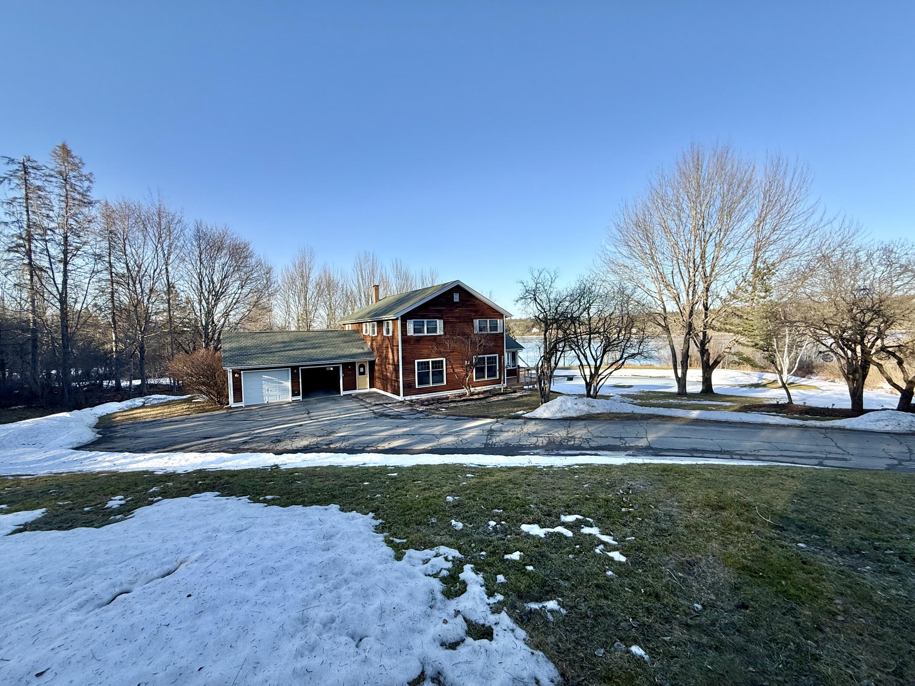 918 Main Street Calais ME 04619