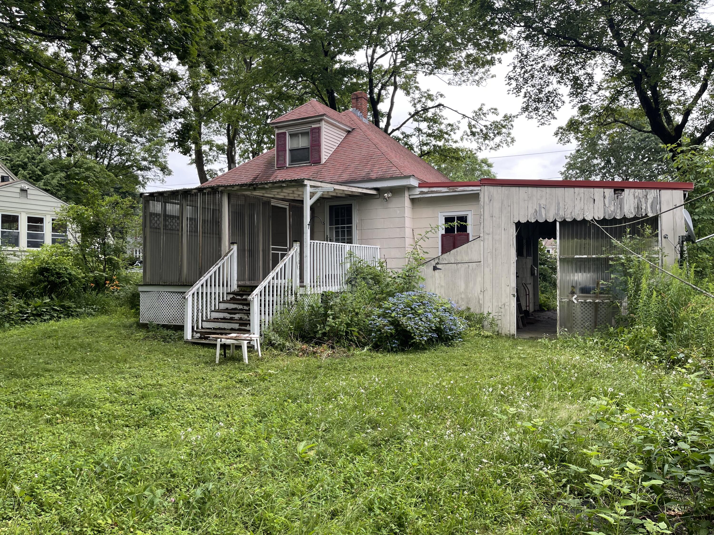 49 Belfort Street Portland ME 04103