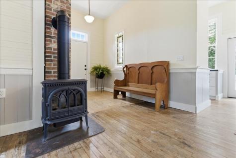 78 Collins Road Manchester ME 04351