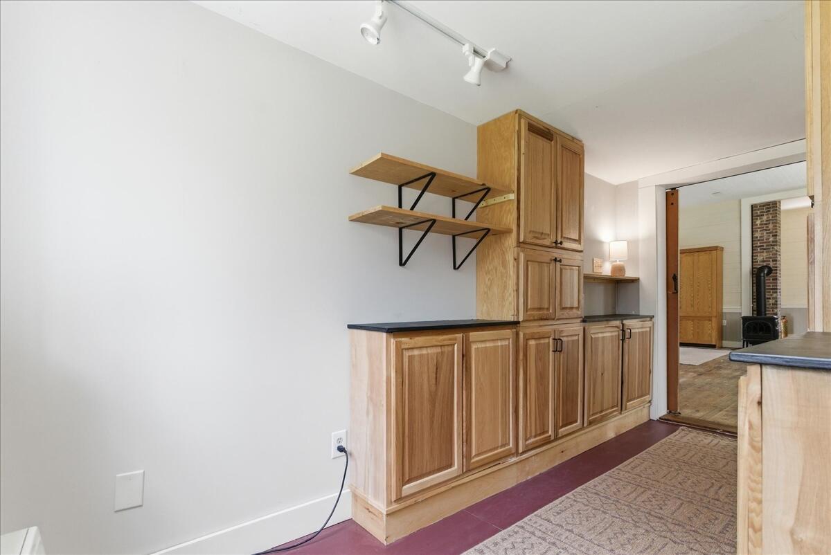 78 Collins Road Manchester ME 04351