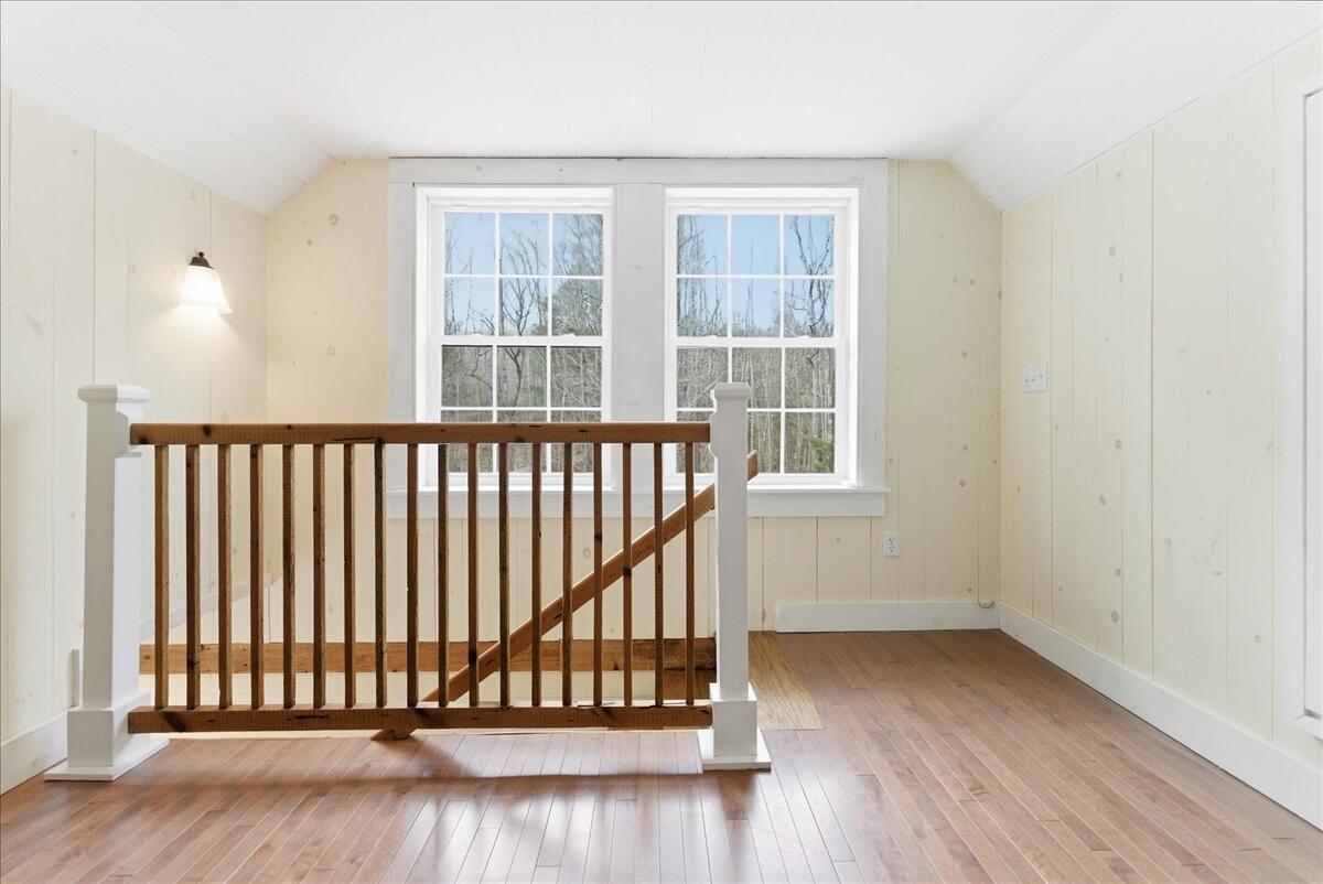 78 Collins Road Manchester ME 04351