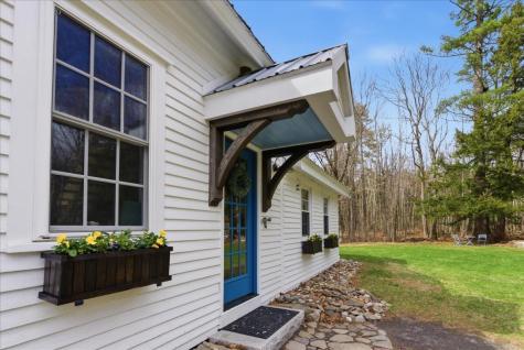78 Collins Road Manchester ME 04351