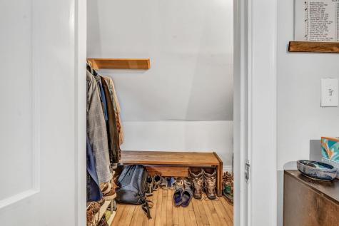 152 Lake Street Auburn ME 04210